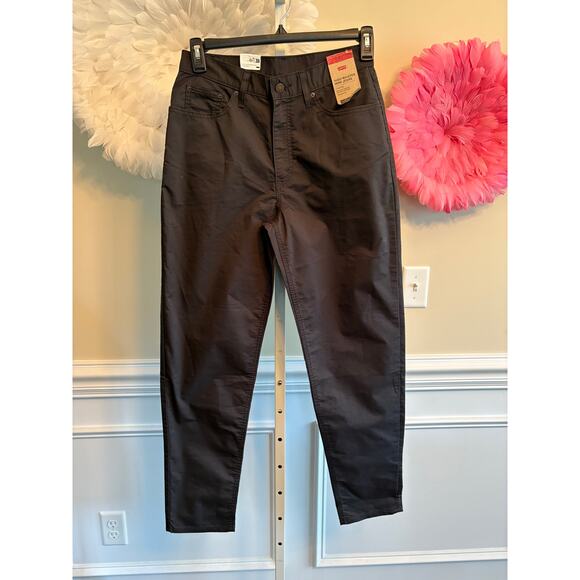 NWT LEVI'S BLACK HIGH-WAISTED MOM JEANS SIZE 29X30 - Picture 1 of 7